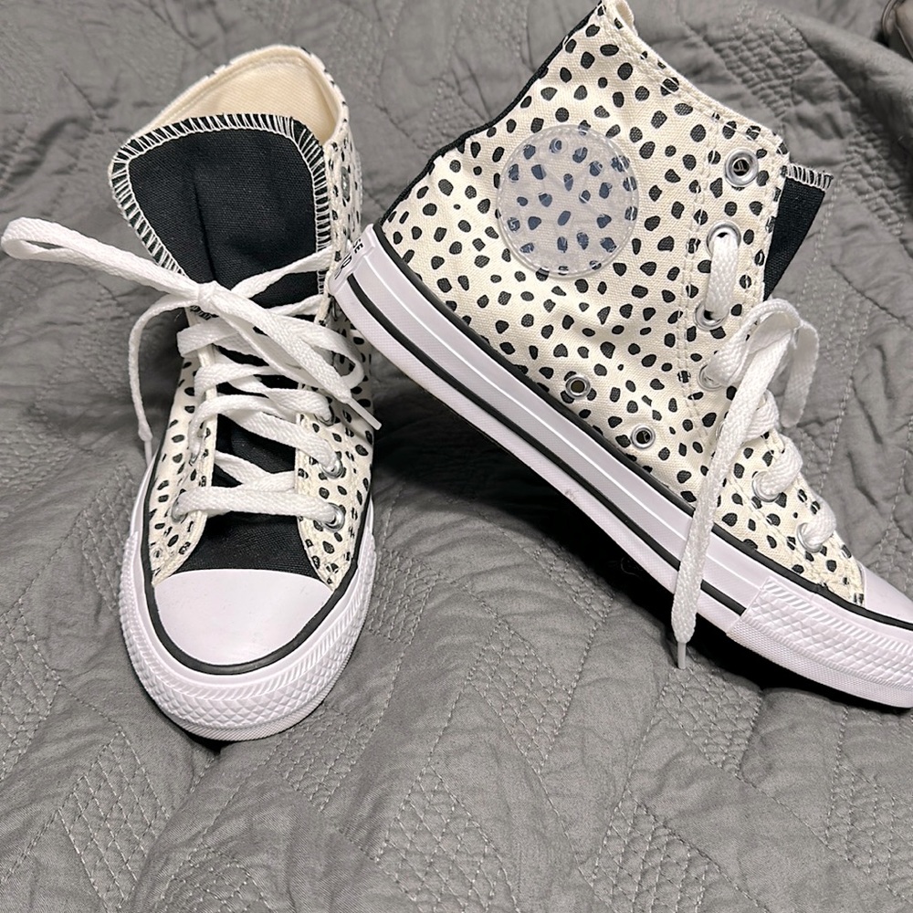 Converse high tops never worn black and white
